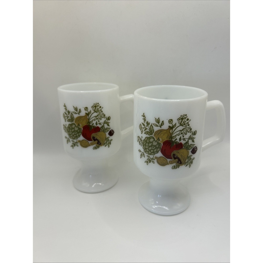 Set of 2 Corning Ware SPICE OF LIFE Pattern Footed Milk Glass Mugs